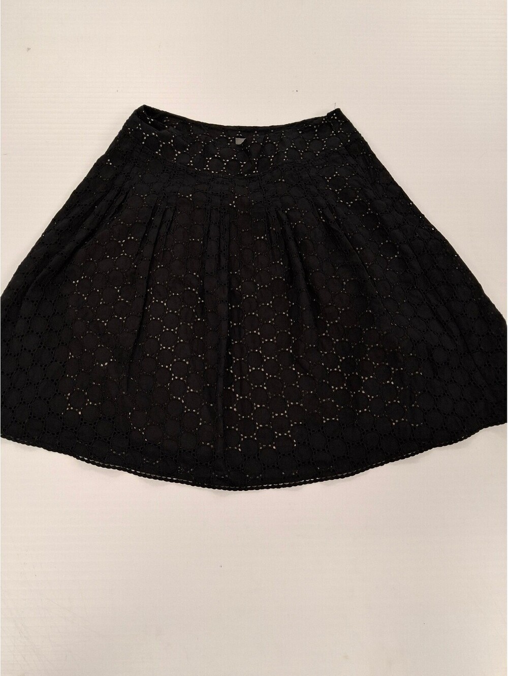 Ann Taylor Petites Black Eyelet Lace Skirt Size 2P